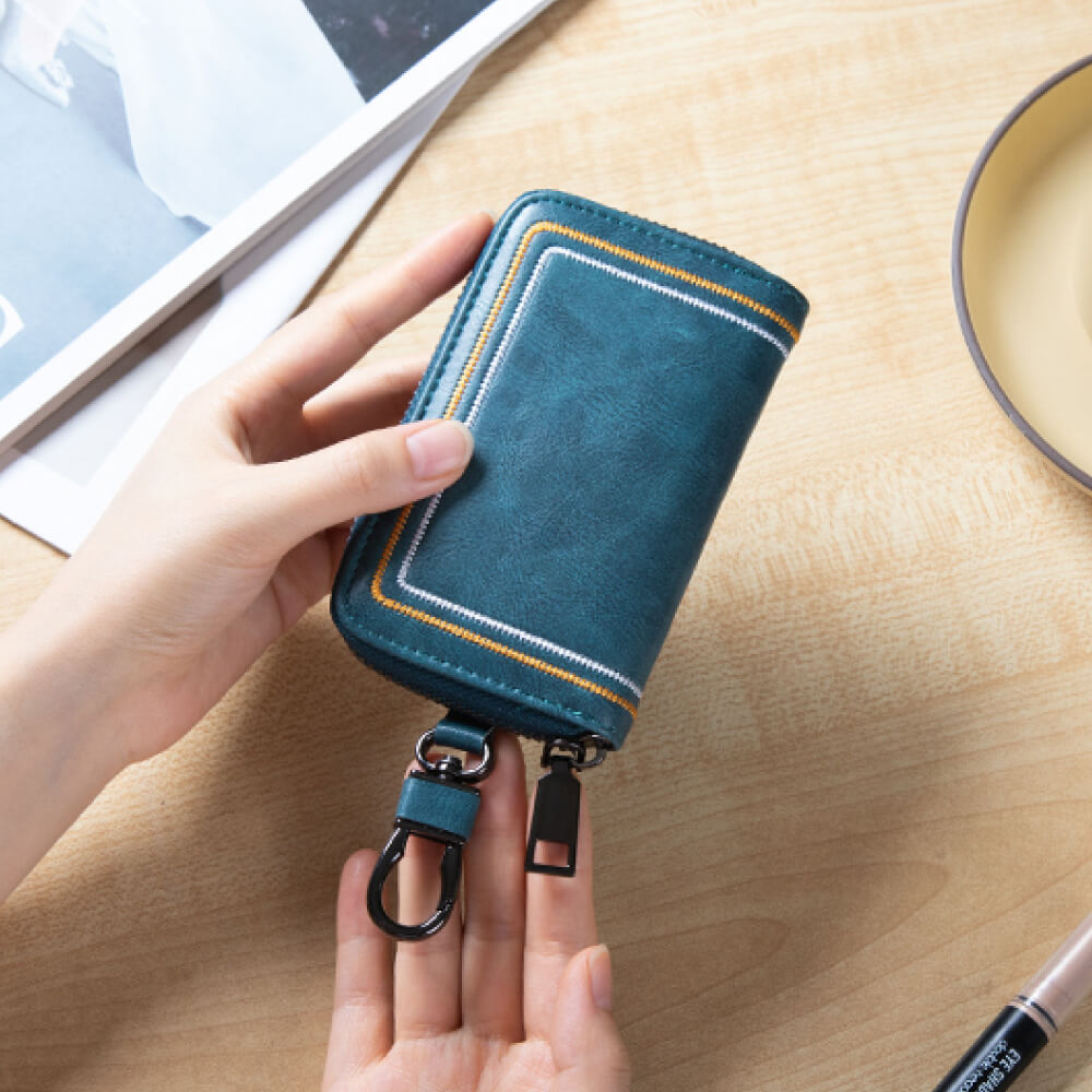 【全車種対応】カラビナ付きスマートキーケース