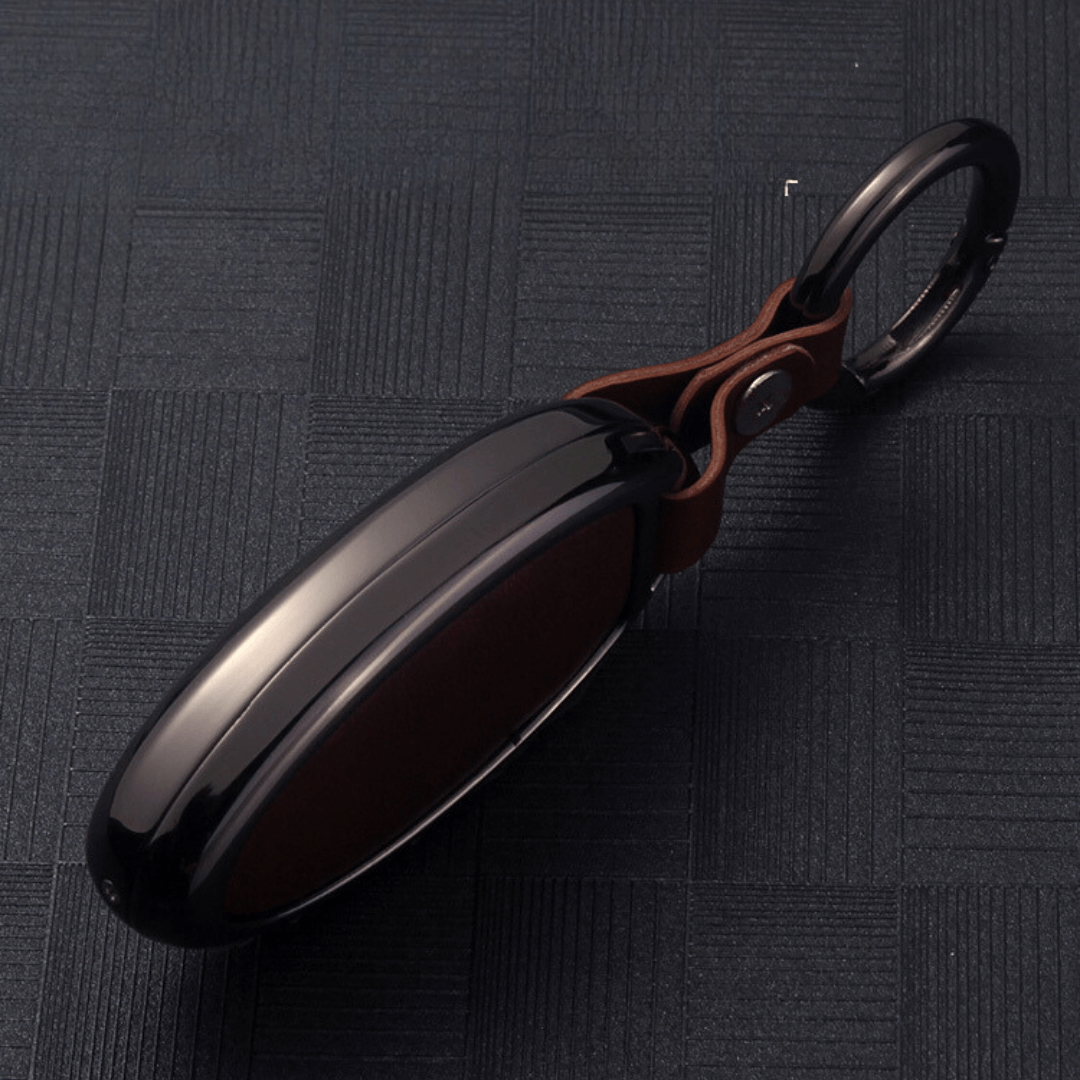 【日産】 メタリックレザースマートキーケース〔Aタイプ〕