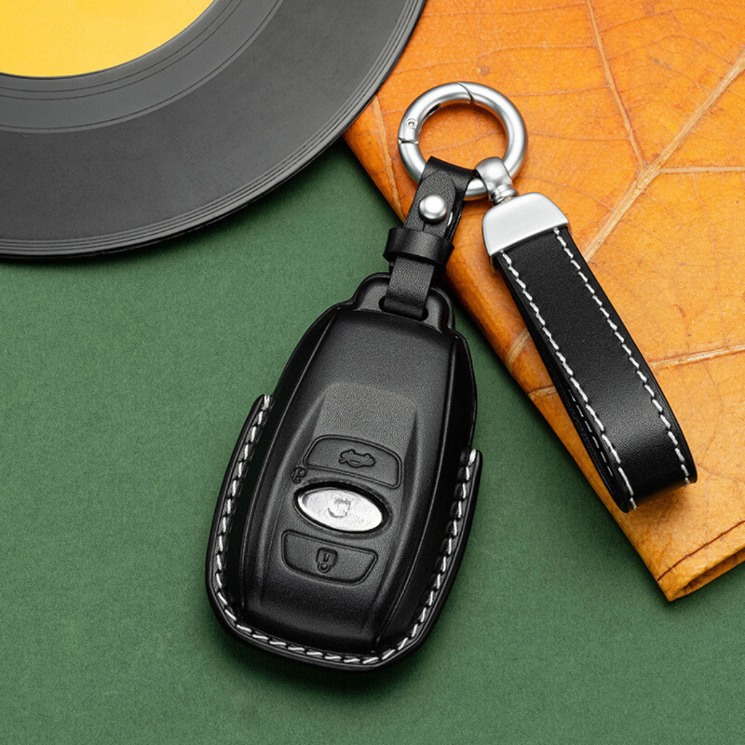 【スバル】ストラップ付きレザースマートキーケース〔Bタイプ〕