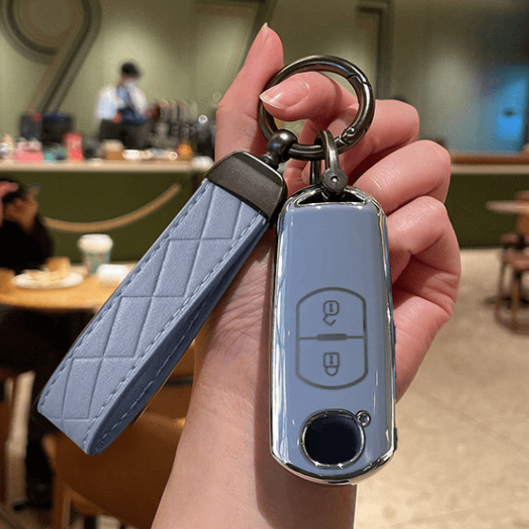 【マツダ】ストラップ・キーリング付きTPUスマートキーケース〔Aタイプ〕