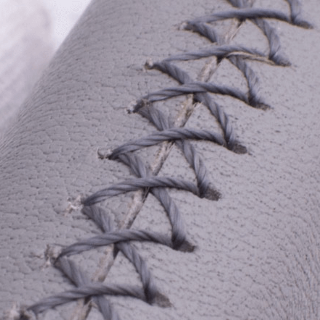 【トヨタ】ダークレザースマートキーケース〔Eタイプ〕