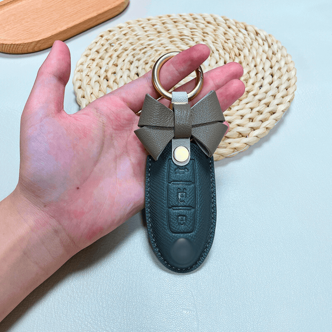 【日産】レザーリボンバックルストラップ付きスマートキーケース〔Aタイプ〕