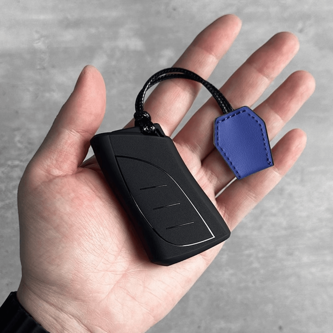 【レクサス】レザーストラップ付きスマートキーケース 〔Aタイプ〕