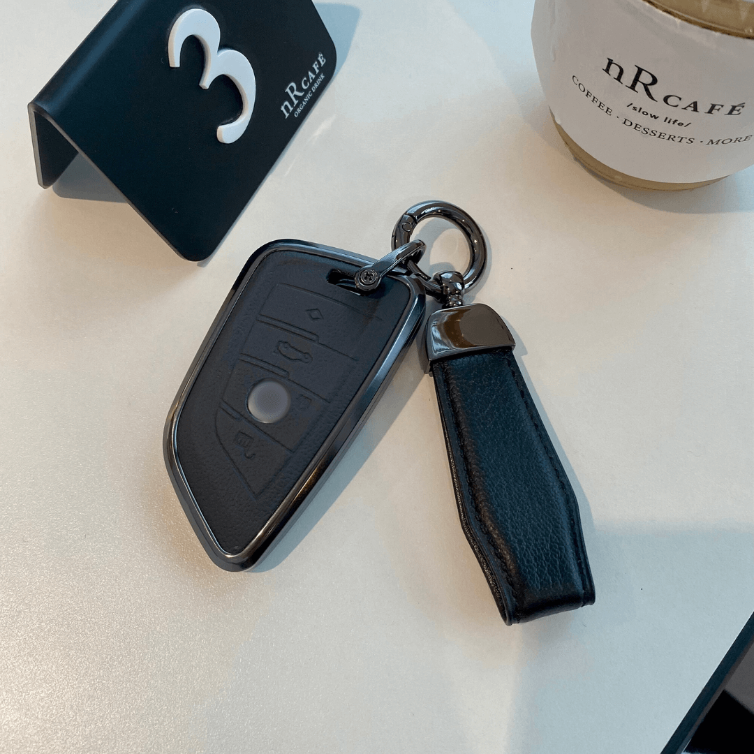 【BMW】ストラップ付きレザースマートキーケース〔Aタイプ〕
