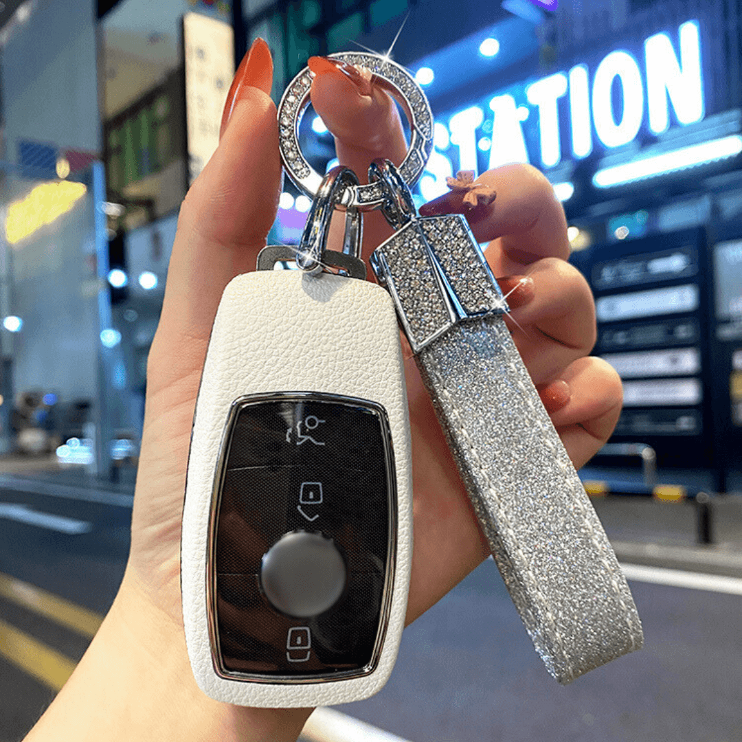 【ベンツ】3ボタンレザースマートキーケースビジューリング ストラップ付き〔Bタイプ〕