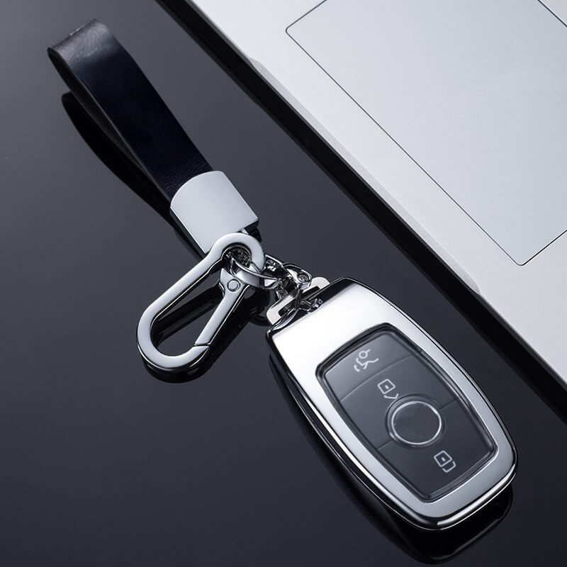 【ベンツ】ストラップ付き窓型メタルキーケース 〔Bタイプ〕