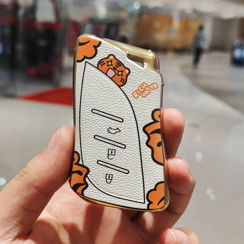 【レクサス】ストラップ付きアニマルデザインキーケース 〔Aタイプ〕