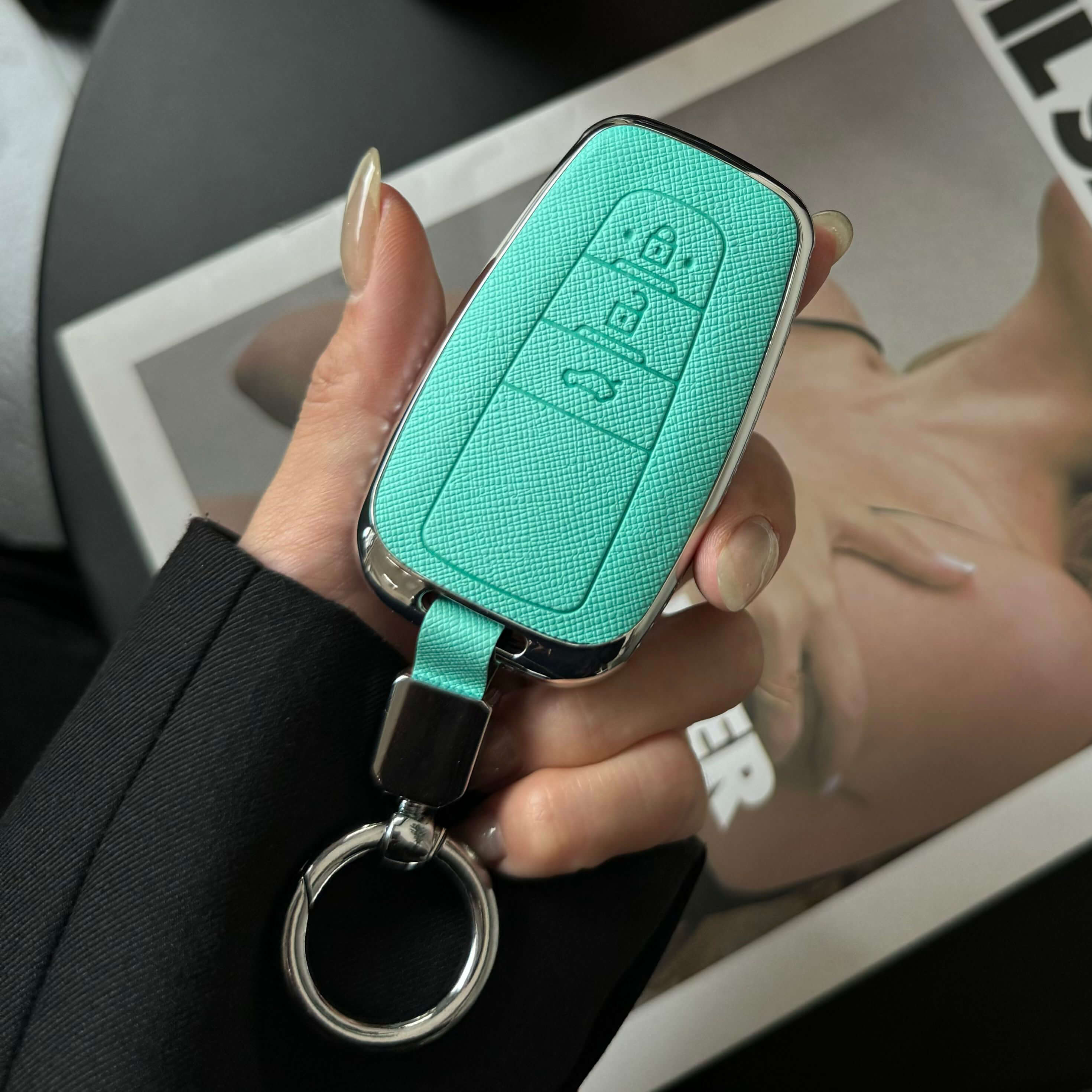 【トヨタ】キーリング付きメタルカバーレザーキーケース〔Fタイプ〕