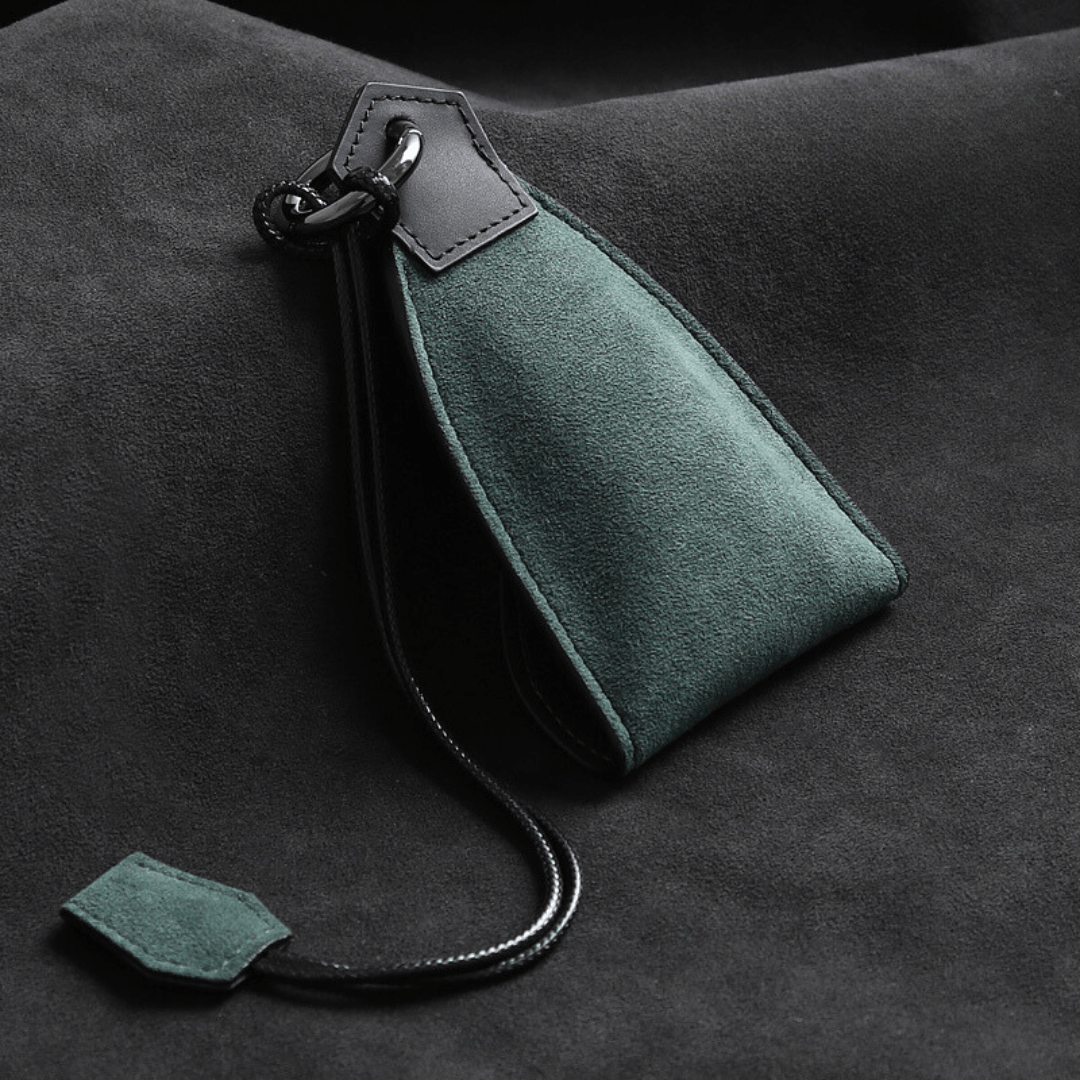 【全車種】スウェードダークカラースマートキーケース