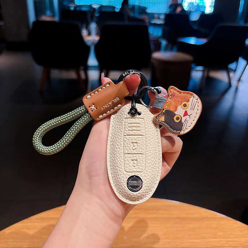 NEW【日産】うちの子チャーム［三毛猫］レザースマートキーケース〔Aタイプ〕